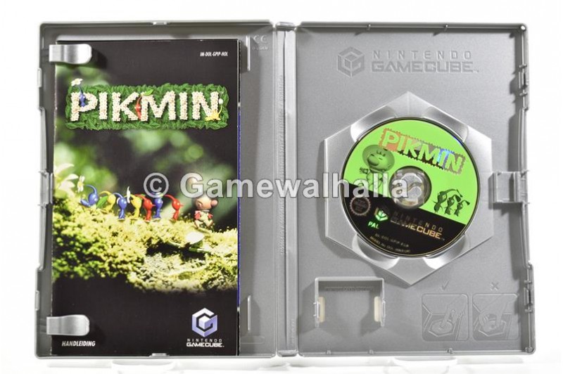 Pikmin (player's choice) - Gamecube