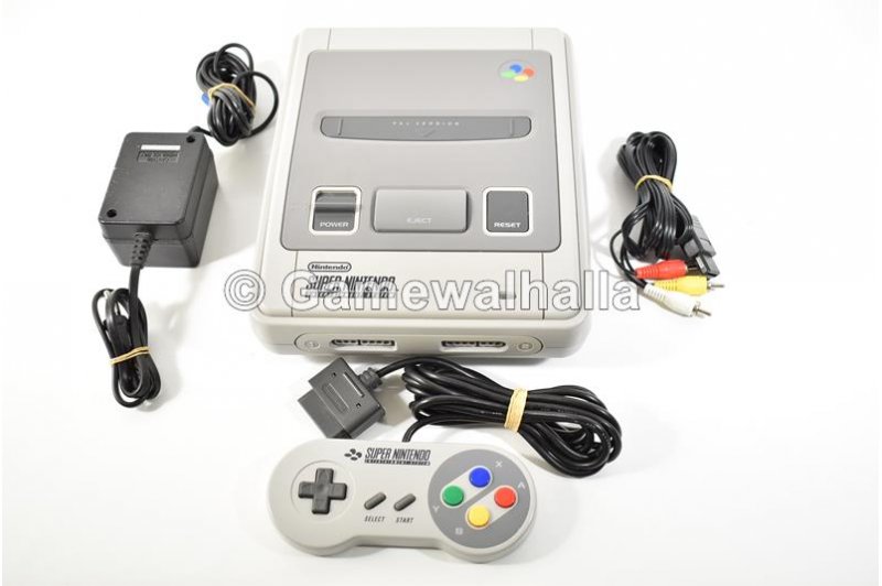 Snes Console + Accessories (not yellowed) - Snes